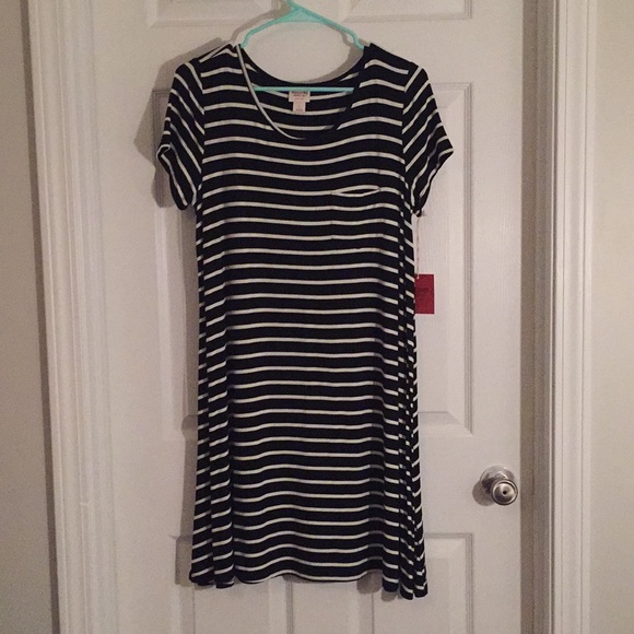 mossimo black and white striped dress